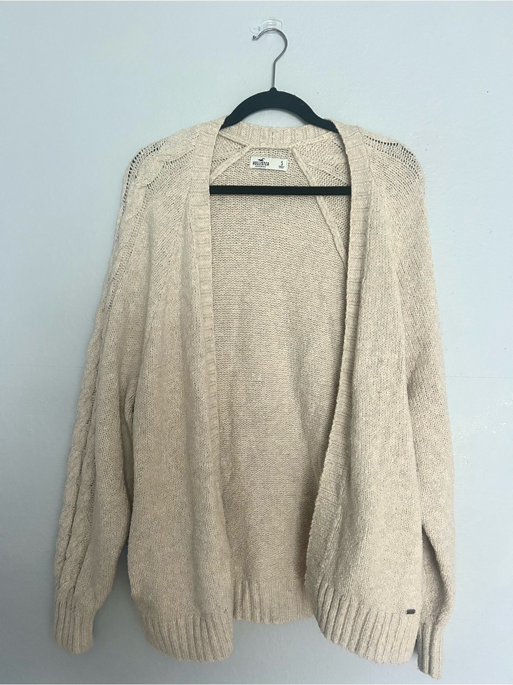 HOLLISTER Cozy Cream Chunky Knit Oversized Cardigan Size S